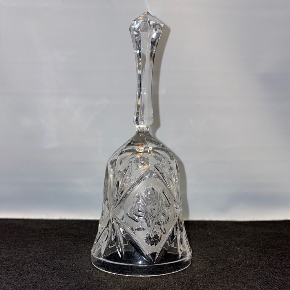 Elegant Crystal Bell